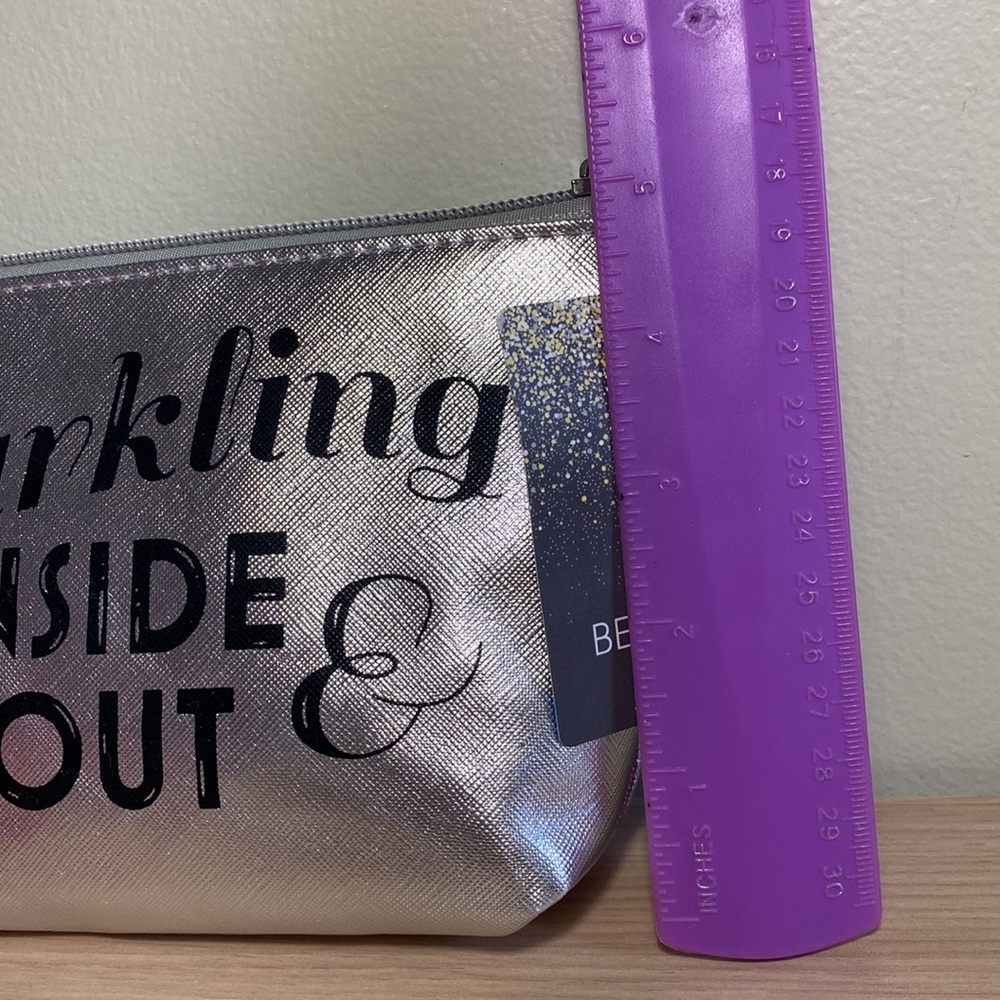 Beauty Bag - Picture 5 of 7